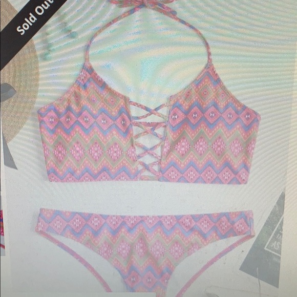 NWT Zaful Halter Argyle Crossover Bikini set (S) - Picture 2 of 8